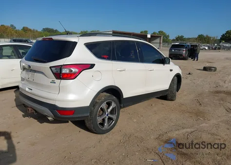 2017 Ford Escape Se из США, поврежденный, VIN 1FMCU9G94HUB77175